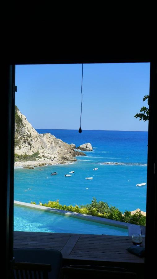 Caltabania Suites Áyios Nikítas エクステリア 写真